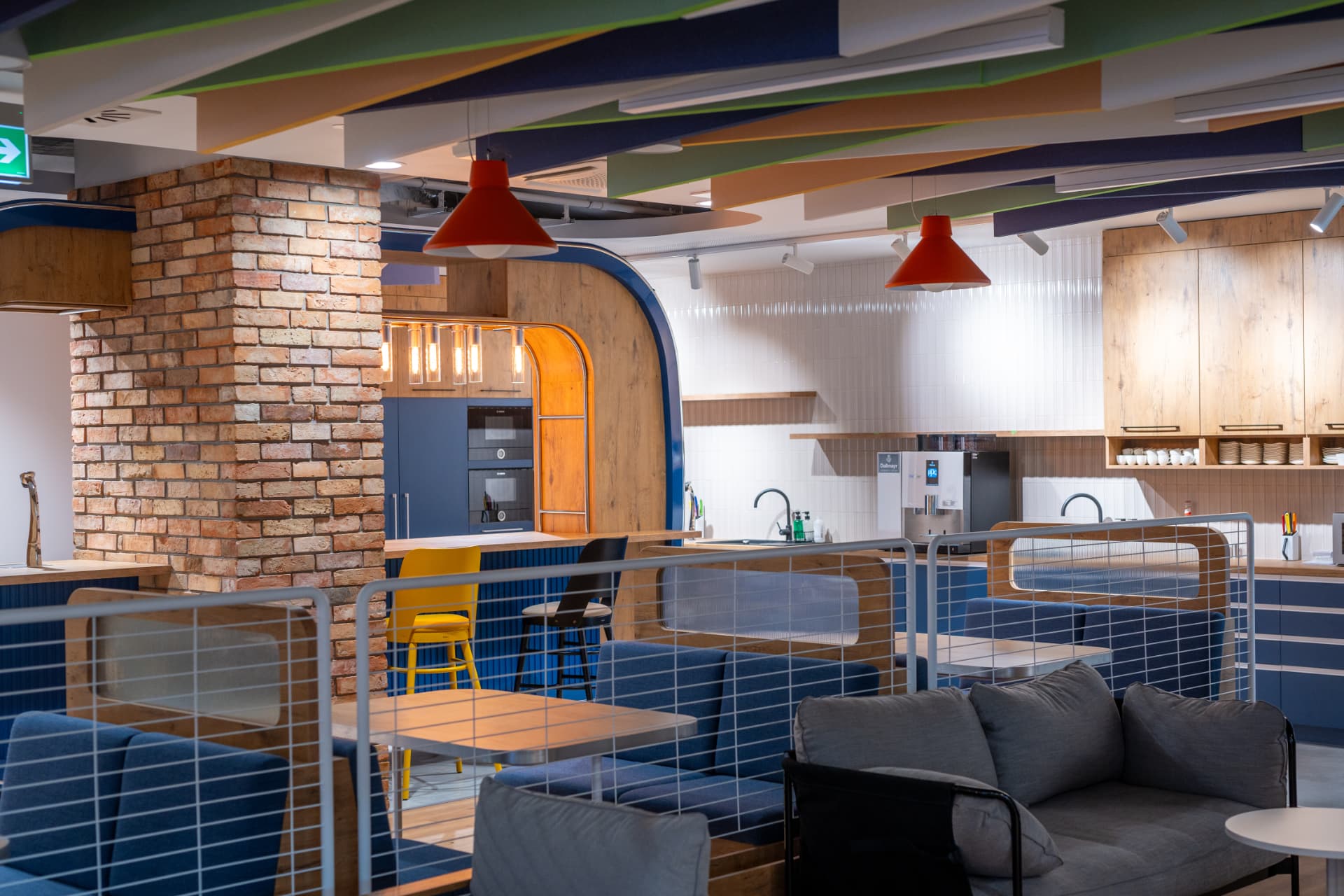 Zdjęcie: Comptoir de bar - agencement